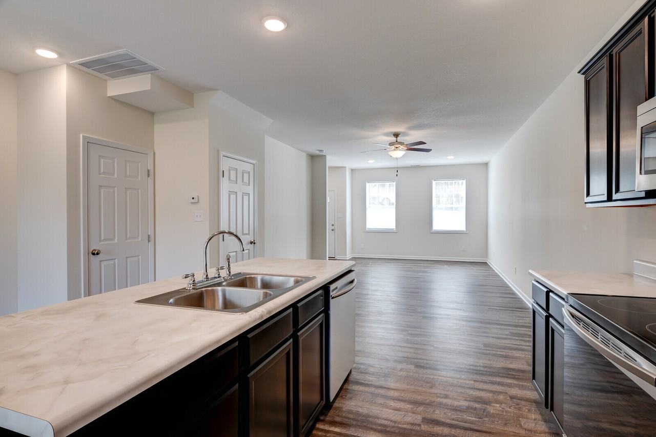 412 Bogle St #1 - Photo 2 of 19
