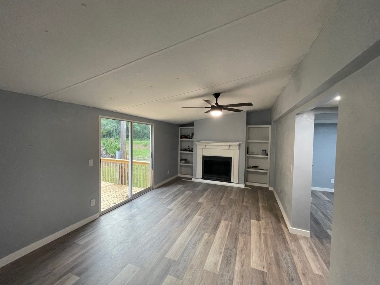 10226 Northeastterrace - Photo 4 of 17