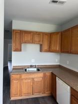 1909 W Baltimore St #D - Photo 1 of 1