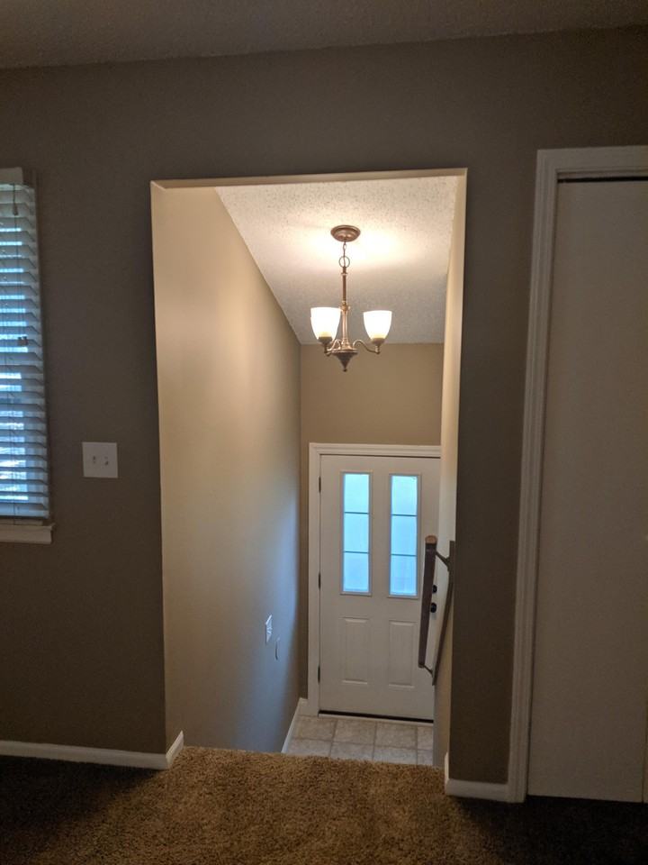 742 Missouri St - Photo 2 of 12
