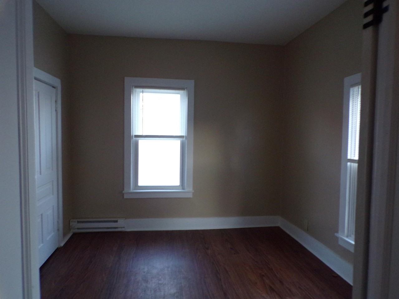 311 Park St #4 - Photo 3 of 12