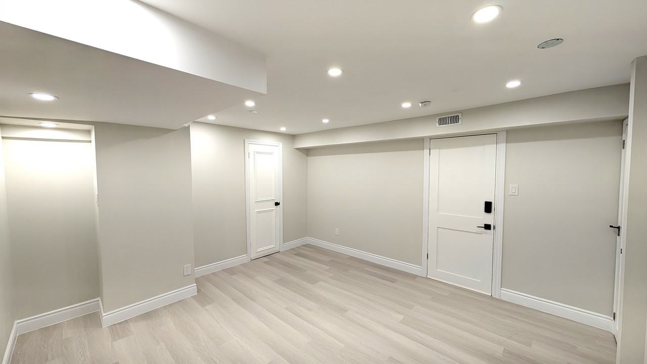 31 Bowerbank Drive #B2 - Photo 5 of 17