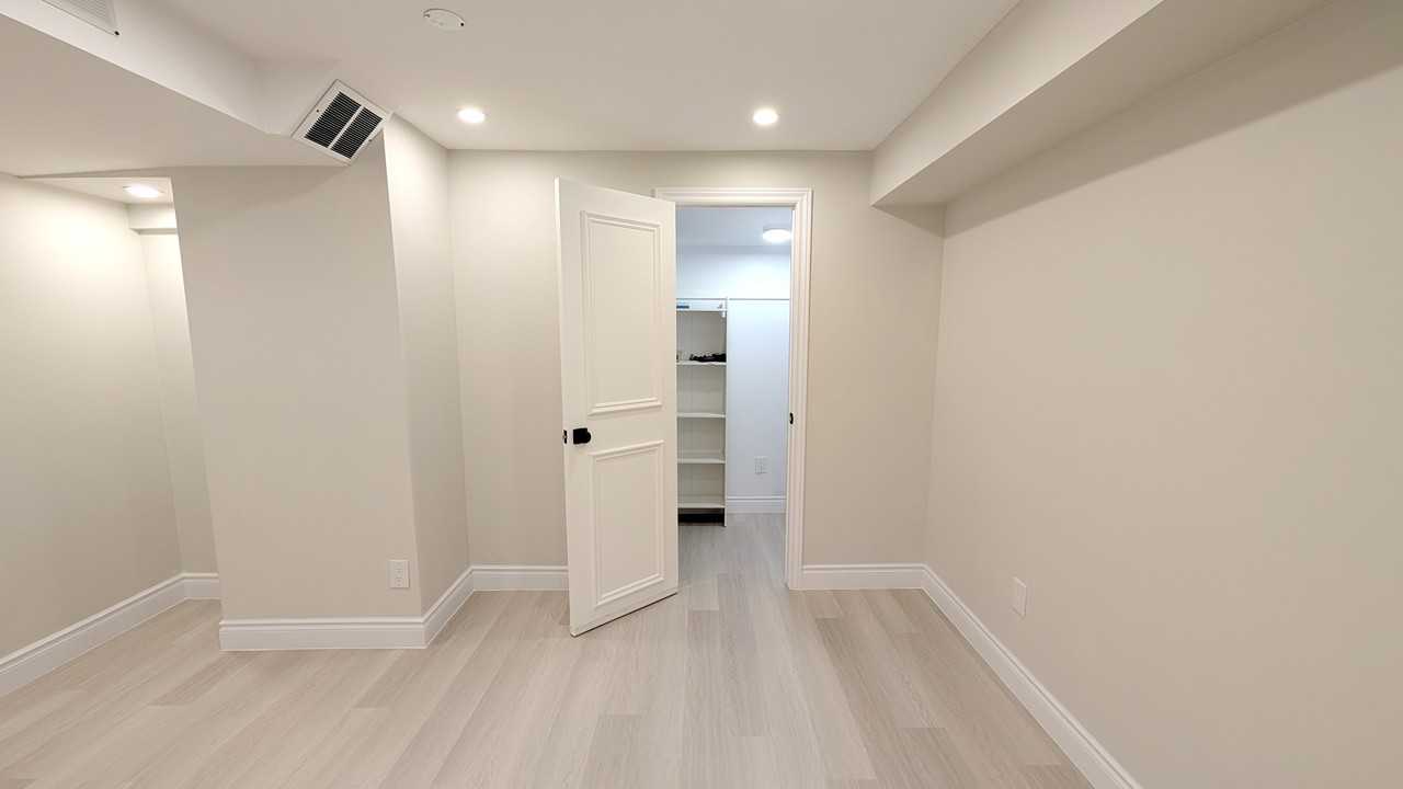 31 Bowerbank Drive #B2 - Photo 7 of 17