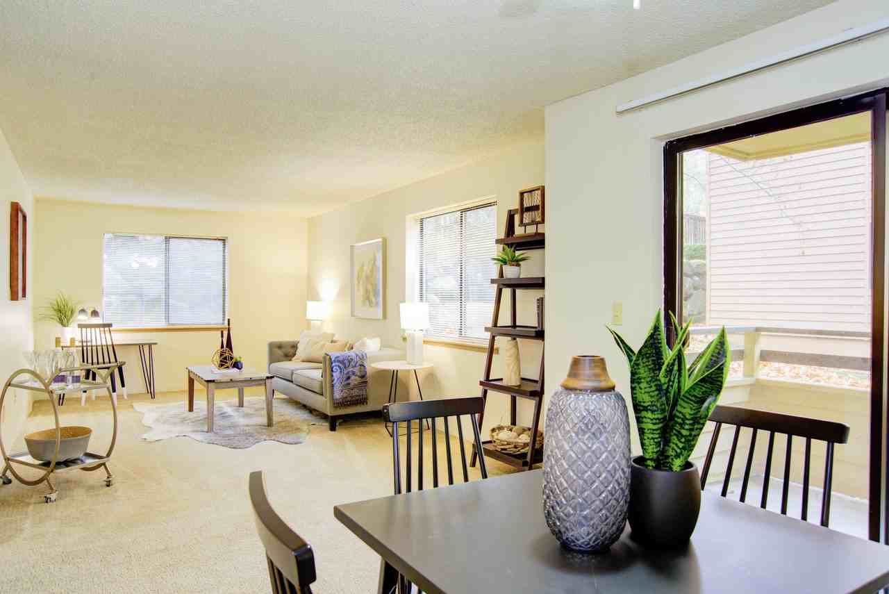 Willow Court Apartments - Photo 5 of 50
