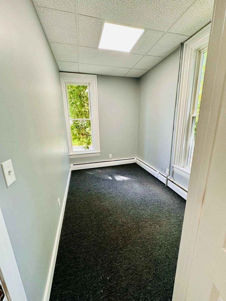 14 Willow St #1 - Photo 4 of 19