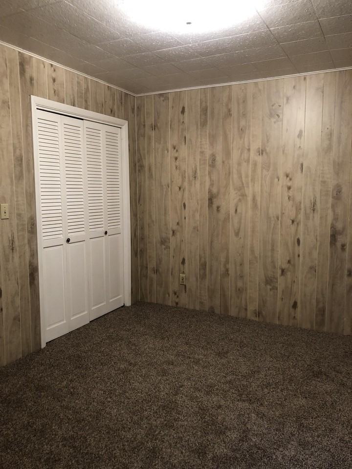 207 W Merrill Ave - Photo 3 of 6