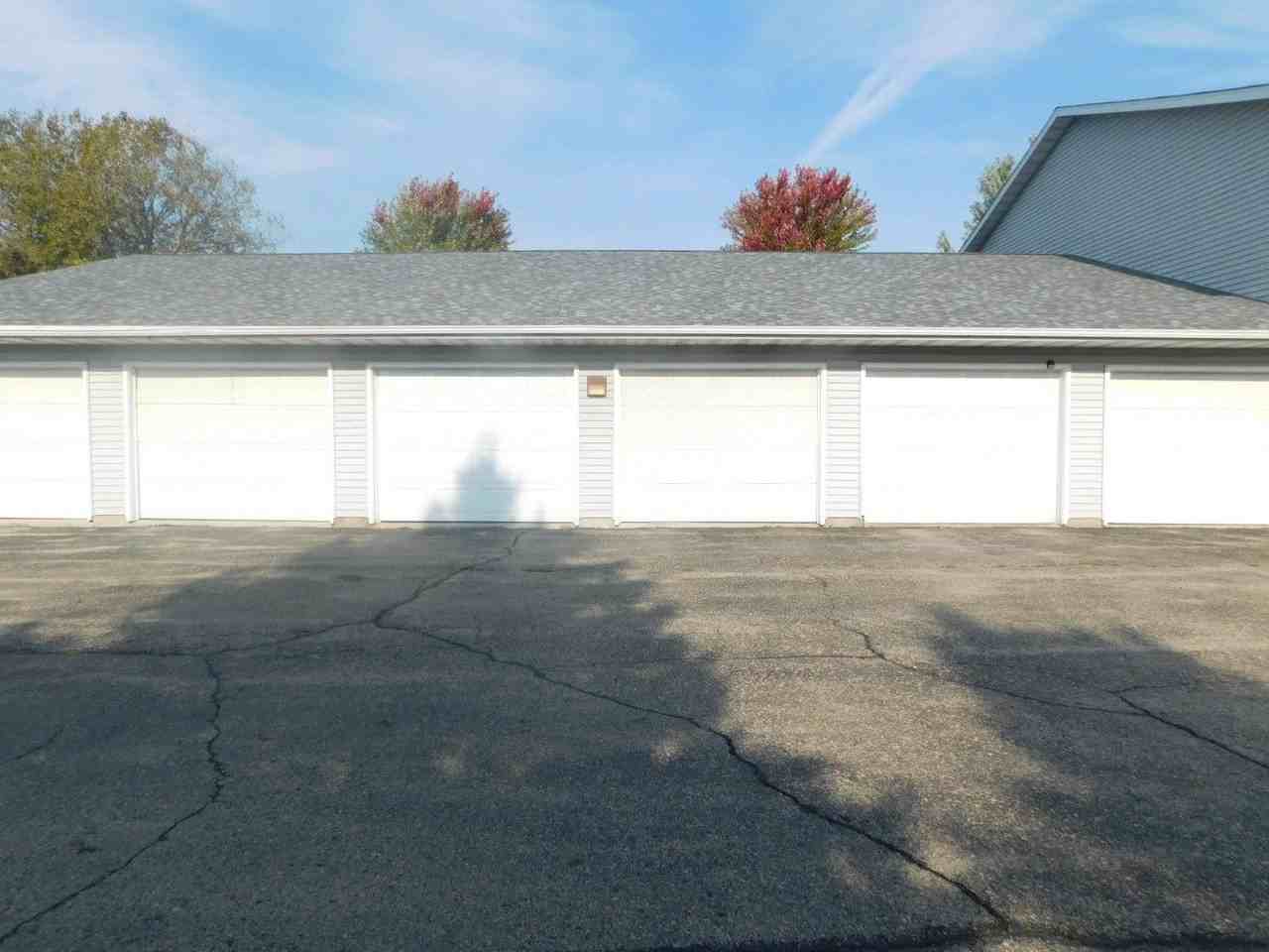 Fox Lake - Photo 4 of 13