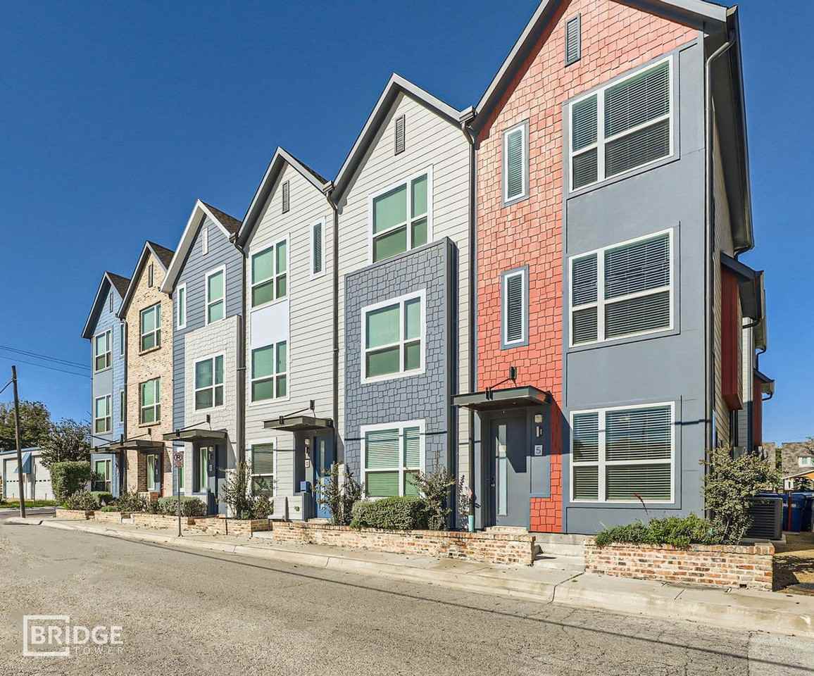 Lamar Townhomes - Photo 3 of 50