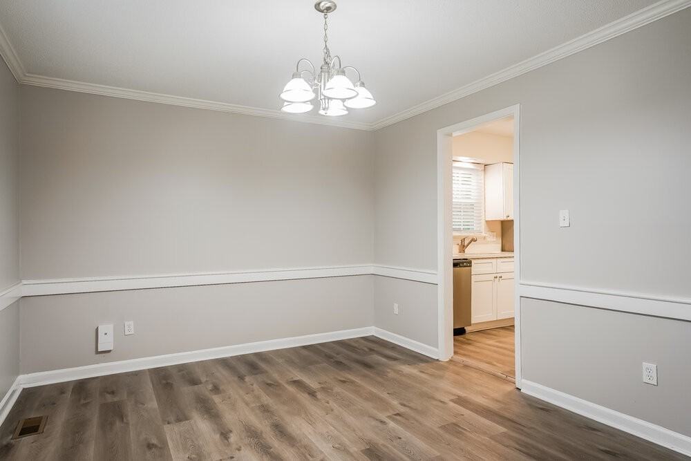 3604 Greywood Dr - Photo 6 of 17