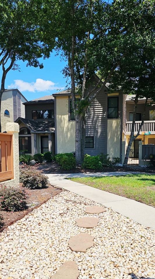 615 13th Avenue South #137 - Photo 3 of 44