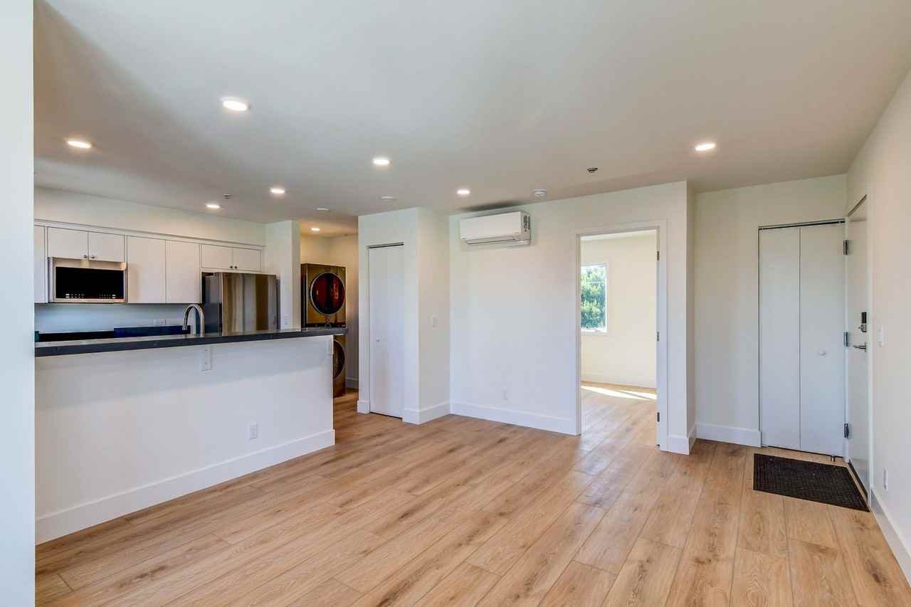 The Gardens on Bancroft - Photo 2 of 39