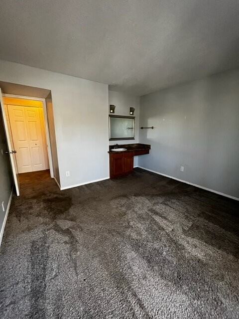 700 Fruit Ave Nw Apt D - Photo 6 of 13