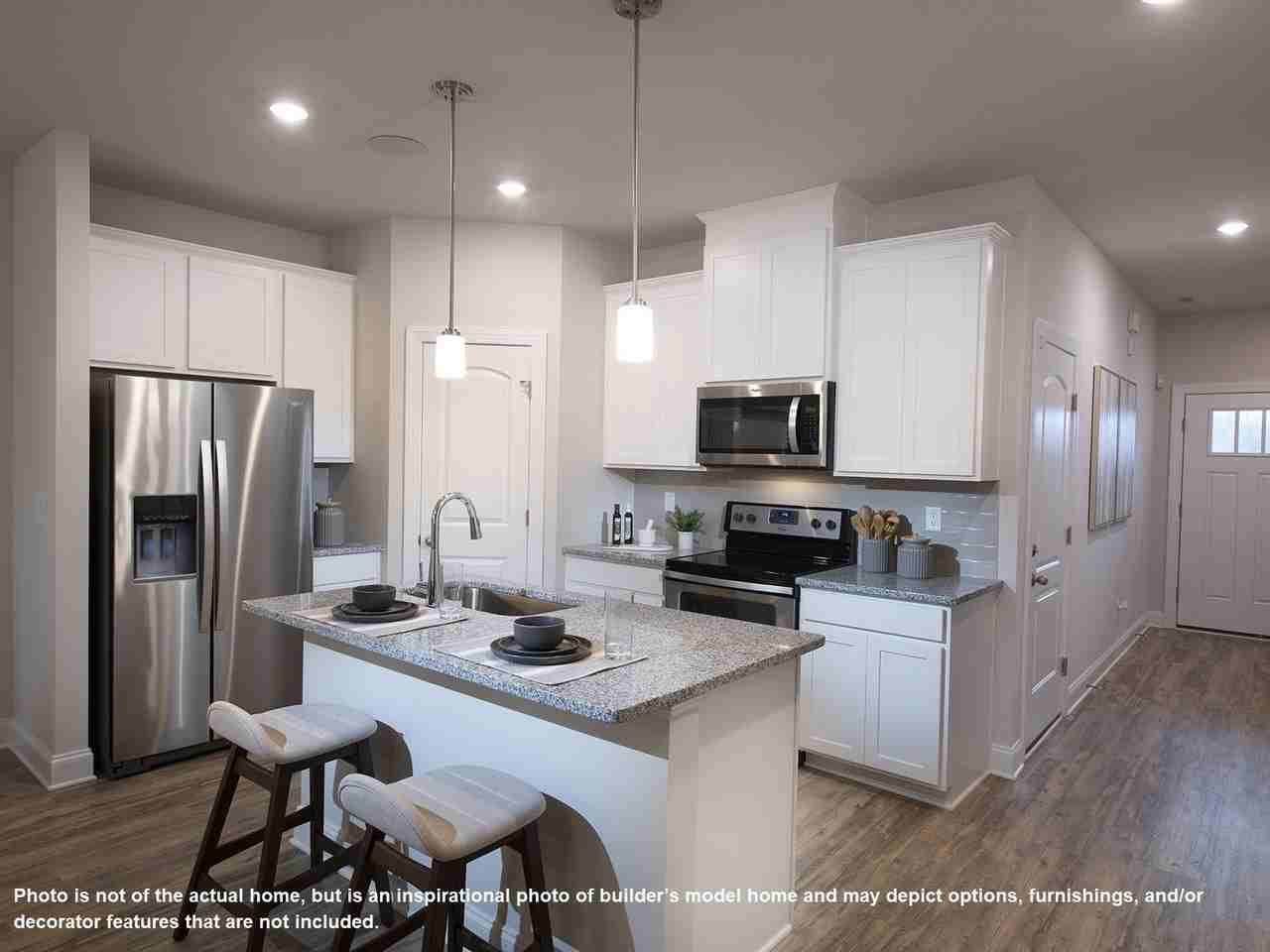 1324 Vilda Way - Photo 3 of 15