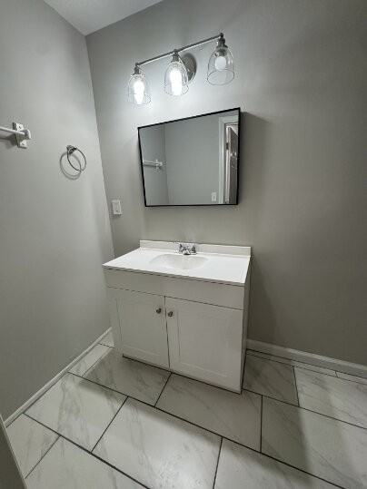 3930 Darryl Ln - Photo 7 of 13