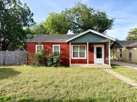 2405 22nd Pl Frnt - Photo 1 of 1