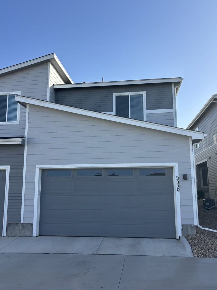 5330 Warrior St - Photo 2 of 19