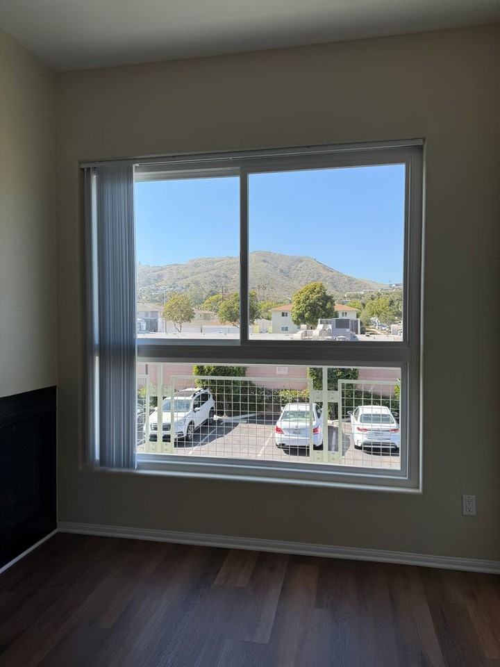 2991 Loma Vista Rd #2 - Photo 2 of 21
