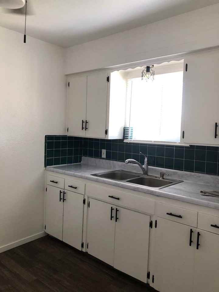 1583 E Magnolia Way - Photo 2 of 13