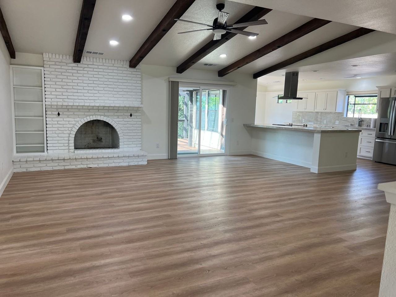 4177 Villa Dr - Photo 6 of 50