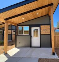 featured image of 2016 Sw Reindeer Ave