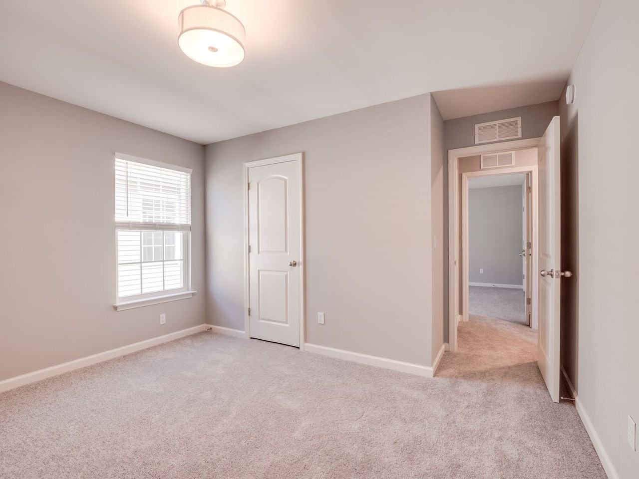 1152 Marlena Ln - Photo 6 of 50