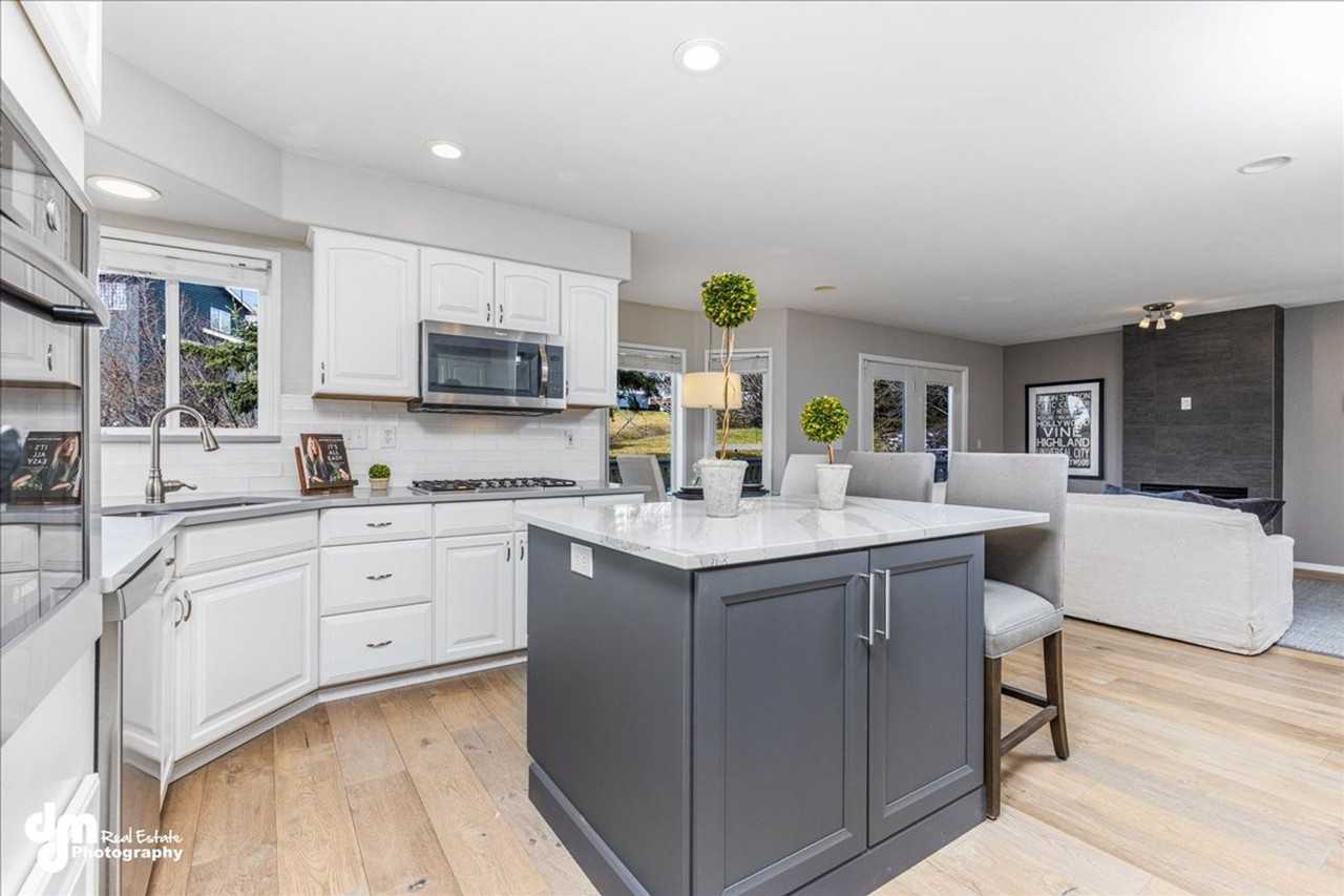 5375 Cape Seville Dr - Photo 2 of 36