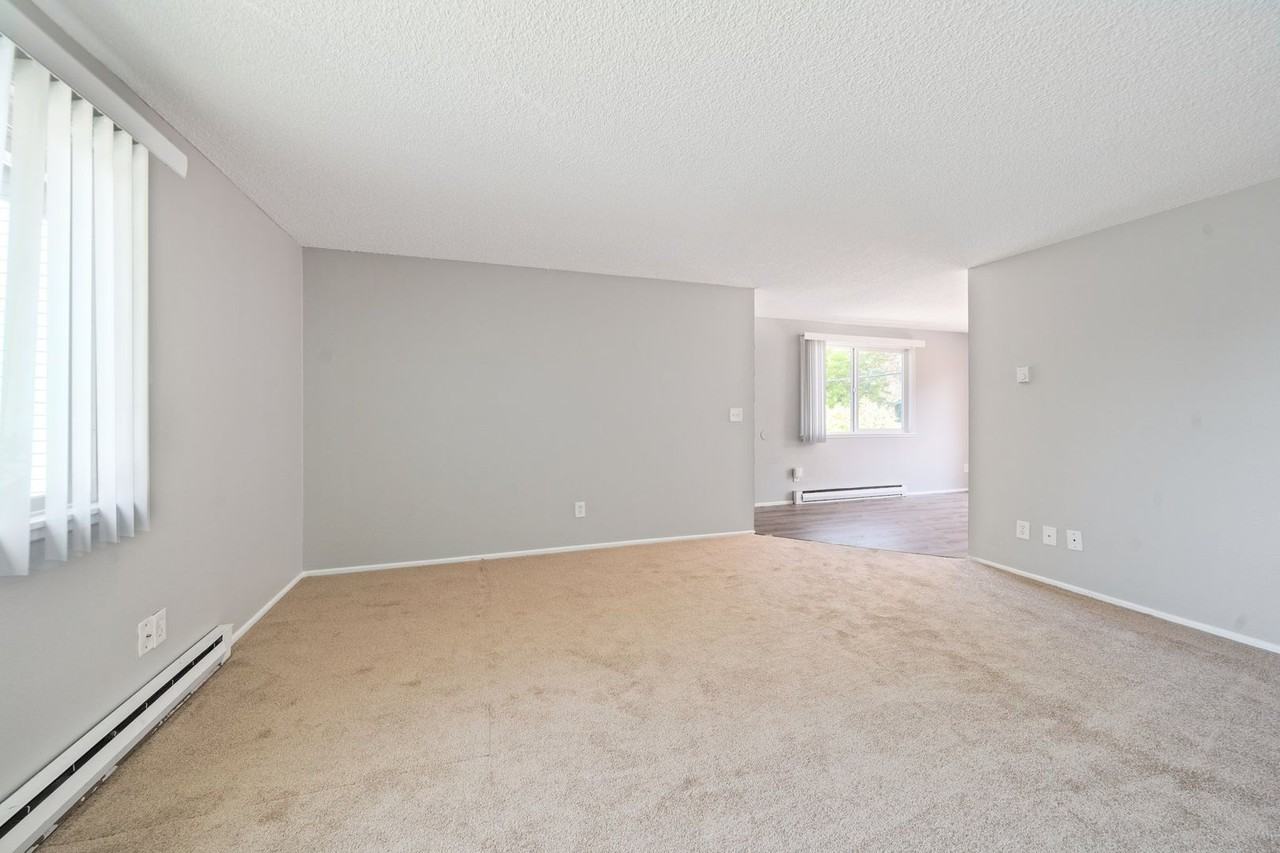 3420 Sw 125th Ave - Photo 4 of 24