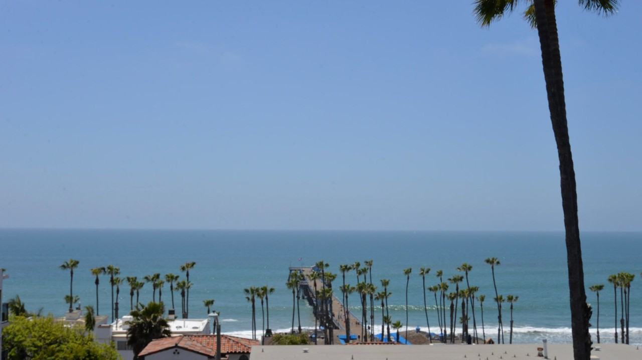 115 Capistrano Ln - Photo 2 of 13