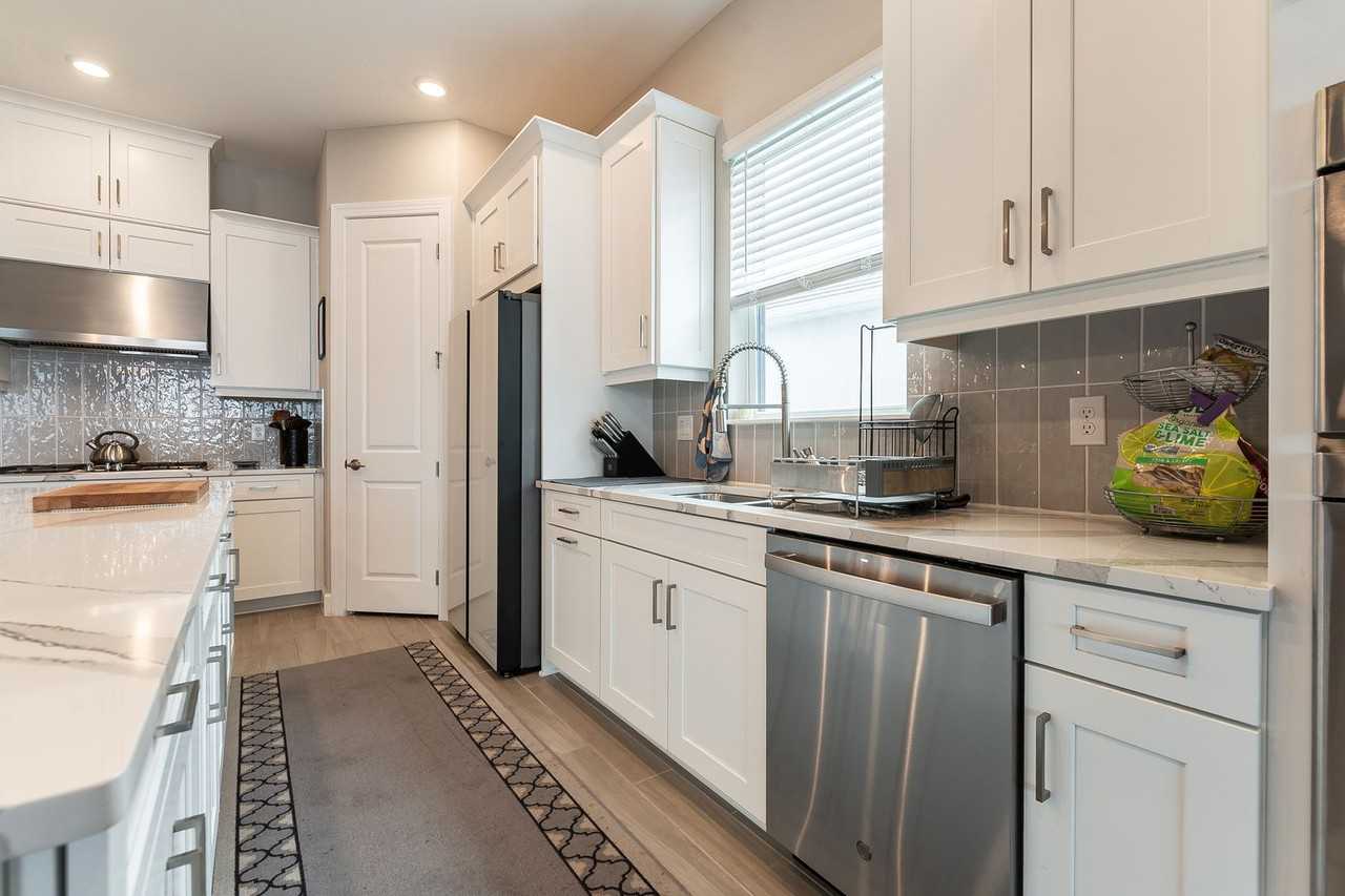 5312 Caserta Ct - Photo 6 of 35