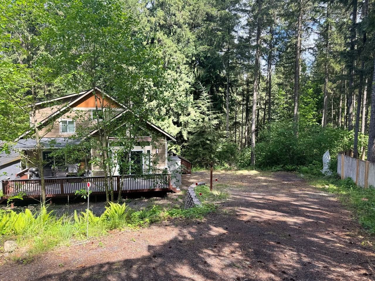 18044 Clearland Blvd Se - Photo 2 of 18