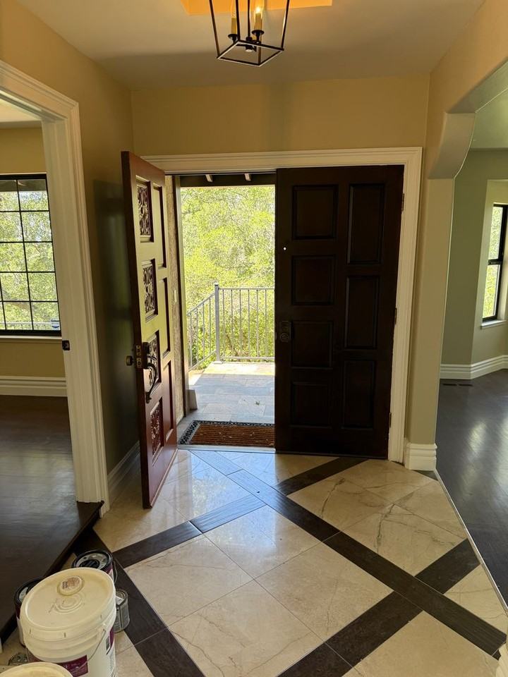 9545 Oak Leaf Way - Photo 2 of 16