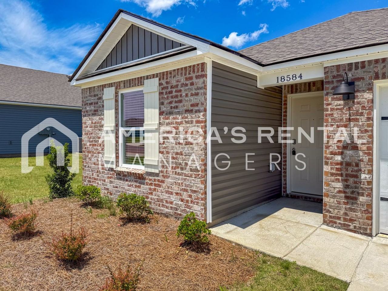 18584 Caffee Dr - Photo 4 of 29