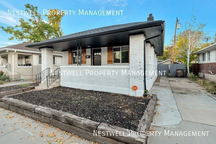 123 E Hampton Ave - Photo 2 of 19
