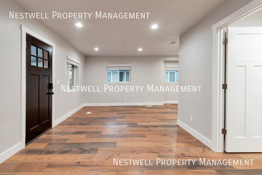 123 E Hampton Ave - Photo 3 of 19