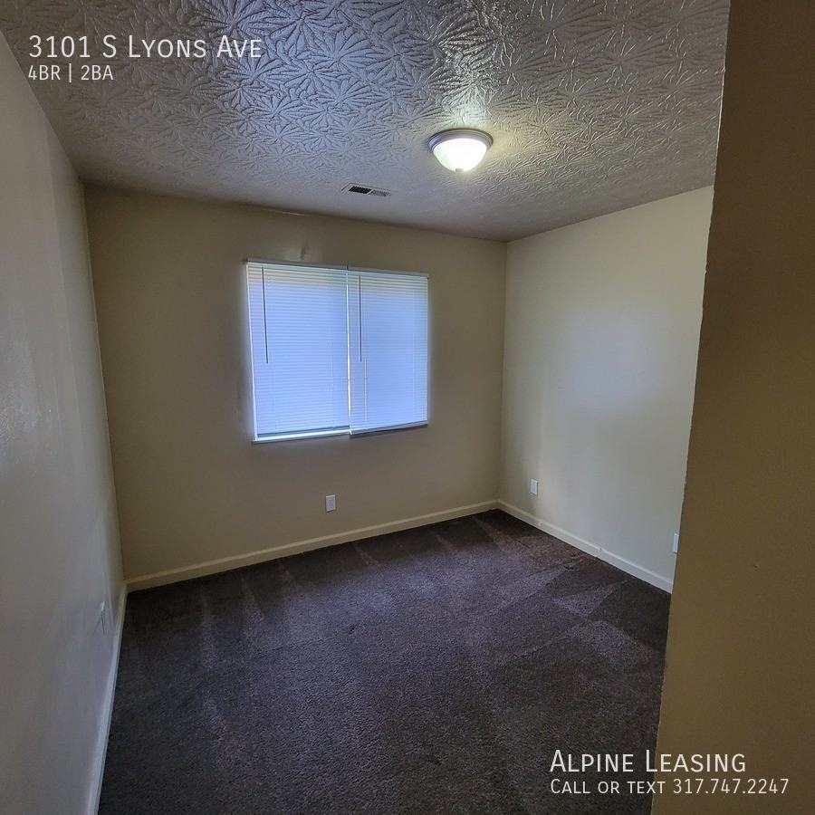3101 S Lyons Ave - Photo 4 of 5