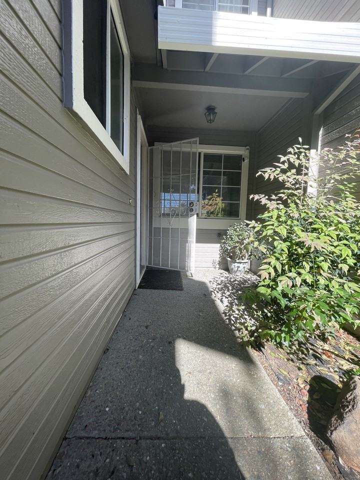 162 Pelican Loop #NA - Photo 2 of 21