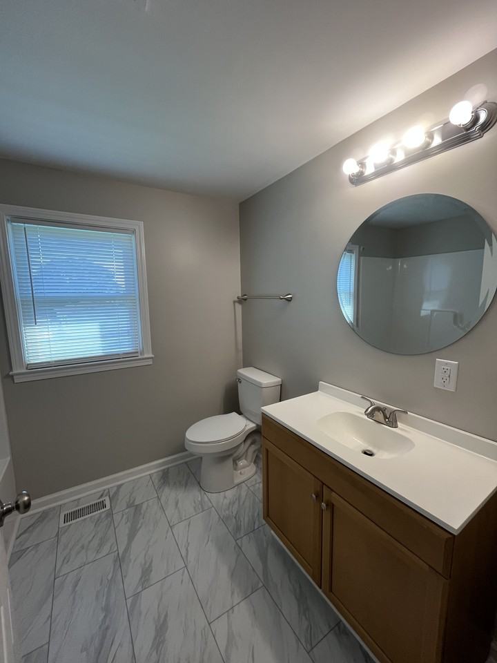 239 Thorn Dr #NA - Photo 5 of 14