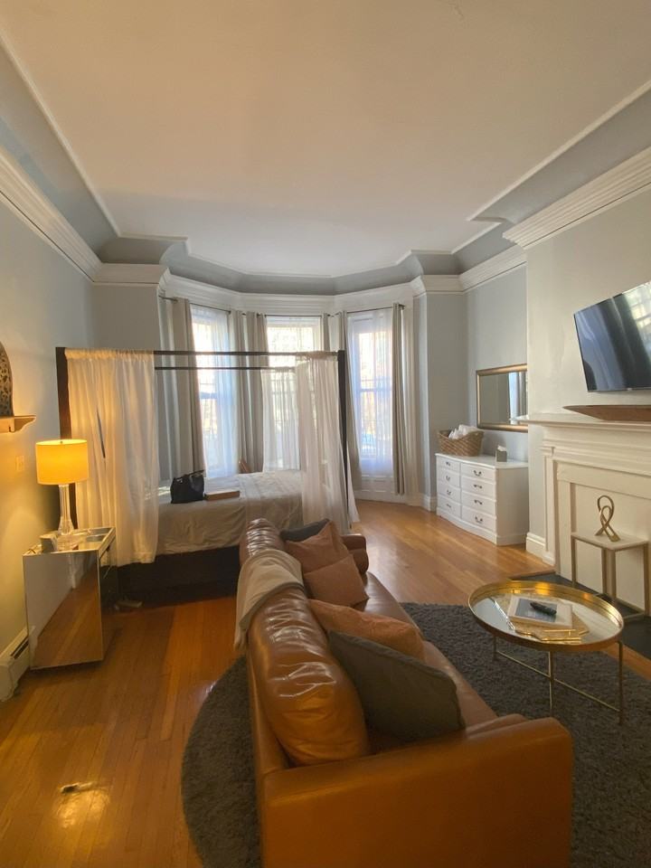 337 Beacon St #2-37 - Photo 3 of 14