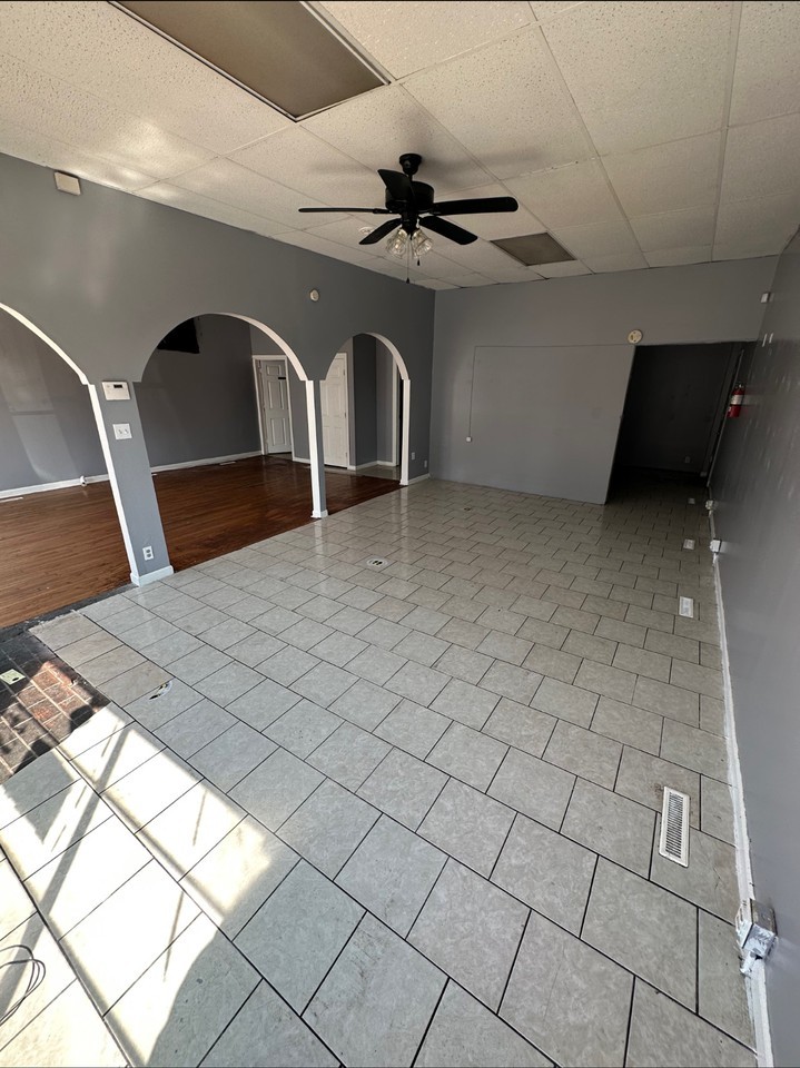 3821 Main St - Photo 2 of 4