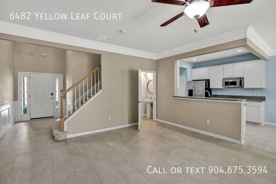 6482 Yellow Leaf Ct - Photo 4 of 23