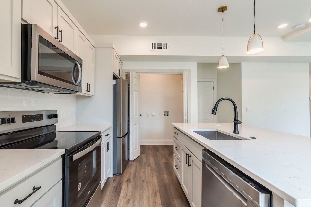 3702 Tower View Ct #A - Photo 7 of 33