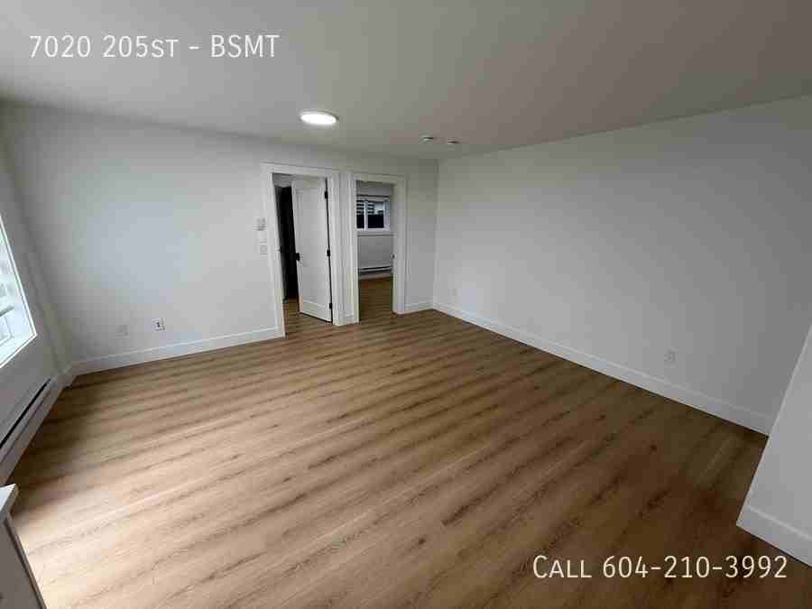 7020 205 St #BS - Photo 2 of 5