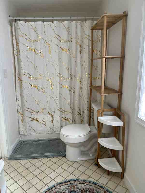 24Th Block Perry St #2R - Photo 6 of 10