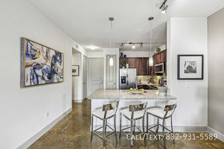 3200 University Blvd #AAWU - Photo 3 of 18