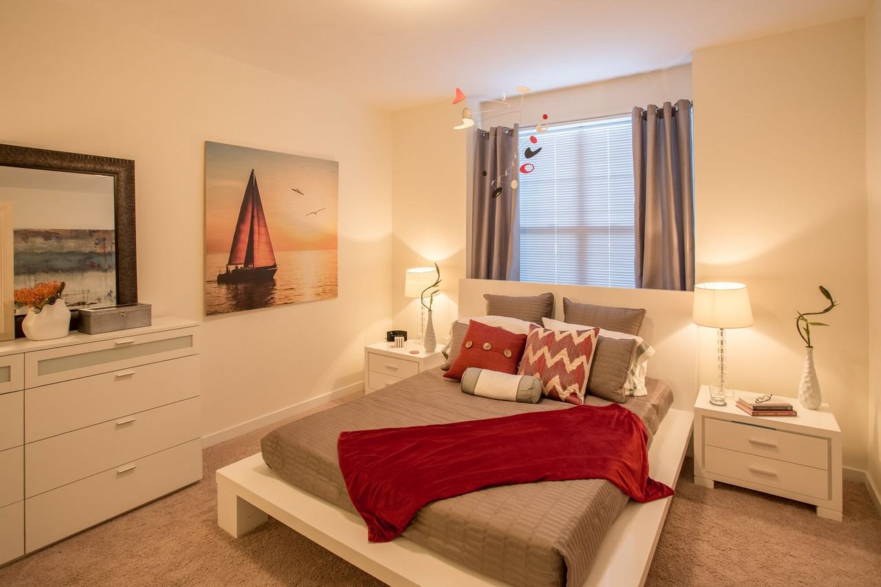 Greenwich Village - Photo 7 of 12