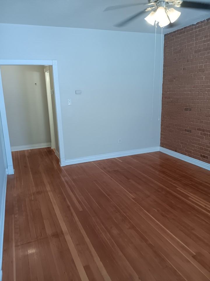 ID - 416 W Lewis St - LB - Photo 2 of 50