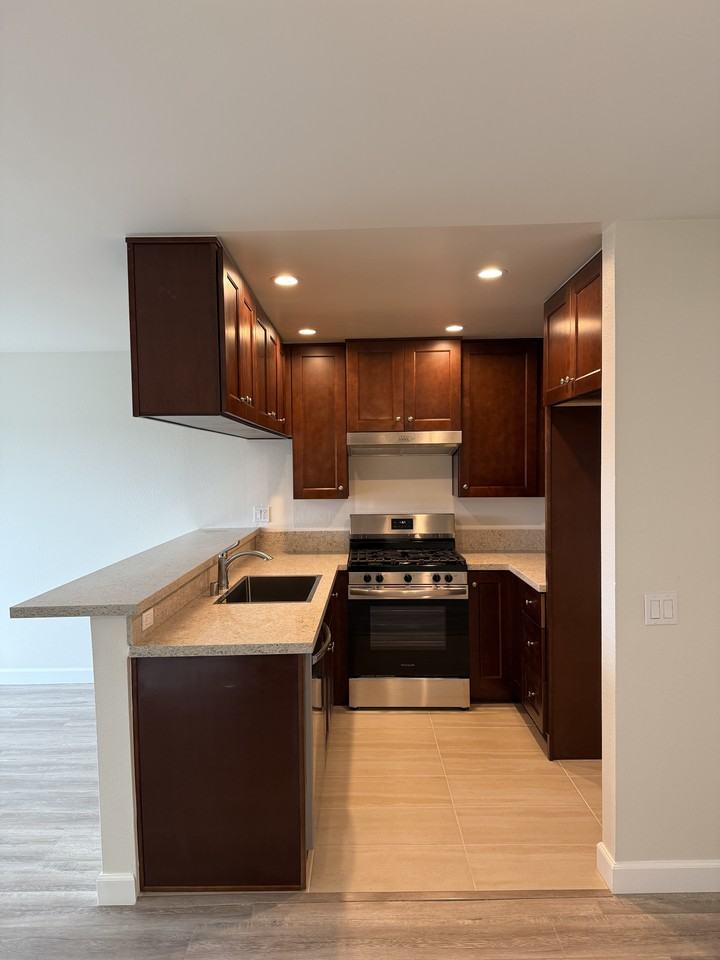 5320 Riverton Avenue - Photo 3 of 11