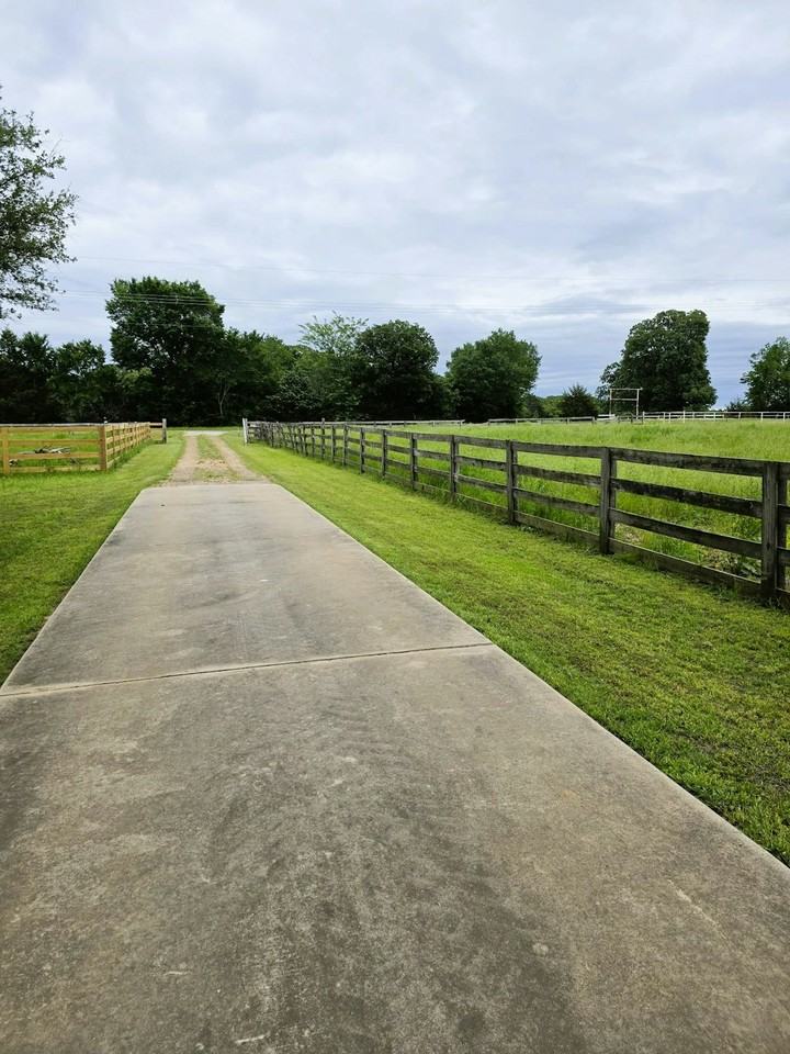2281 Fm 2029 - Photo 3 of 19