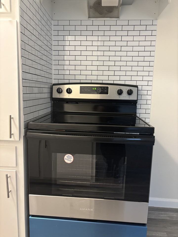 Huff - Photo 6 of 11