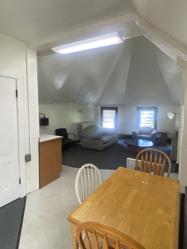 401 Dryden Rd - Photo 3 of 29